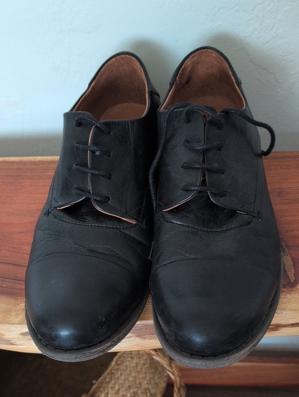Miz Mooz Letty Leather Black Lace-Up Oxfords 10